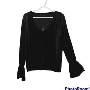 Walter Baker Black VNeck Velour Sherie Top Womens Size Medium New with Tag